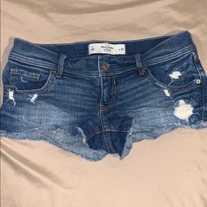 Abercrombie & Fitch Short shorts